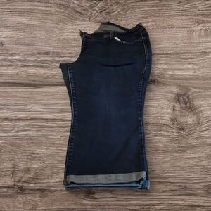 Levi's Dark Blue Capri Jeans 20W Plus